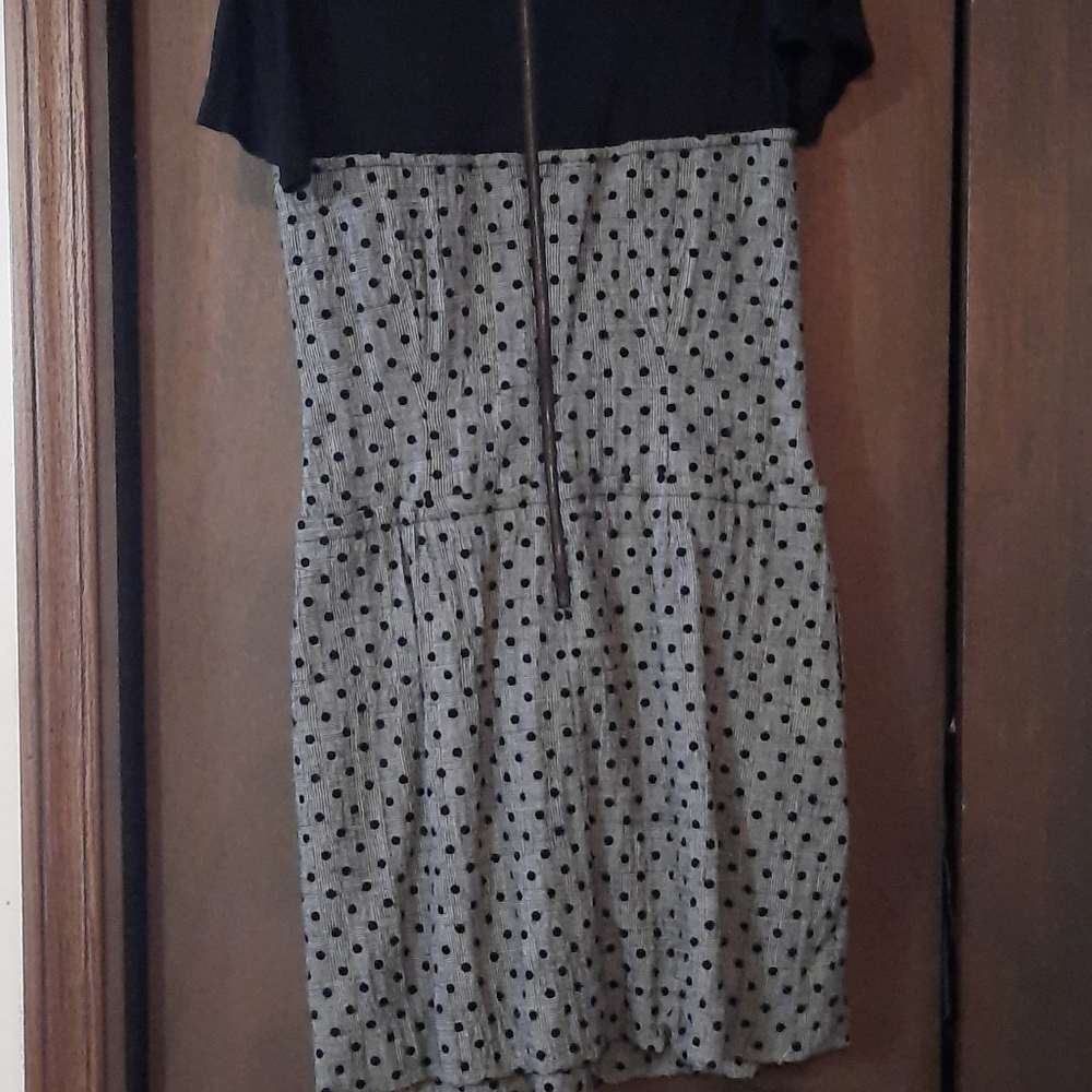 Never worn - Picture 3 of 8
